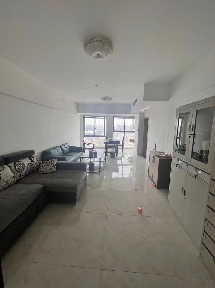 德慶水韻山城法拍房1棟3102、3103