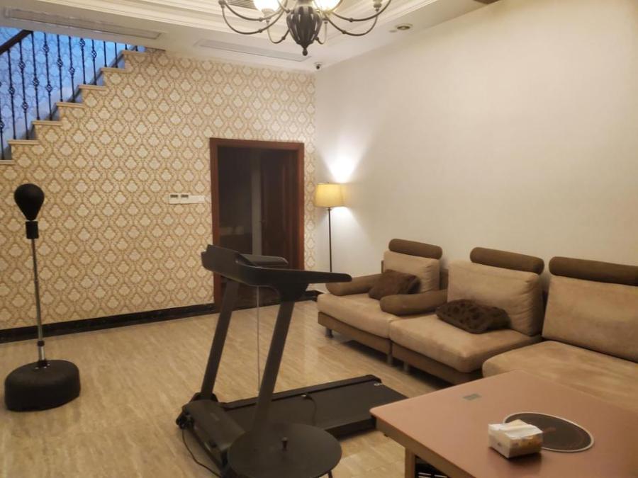 萬(wàn)科繁華里（萬(wàn)科金域華府三、四期）法拍房三、四期21棟106號(hào)房屋及室內(nèi)中央空調(diào)