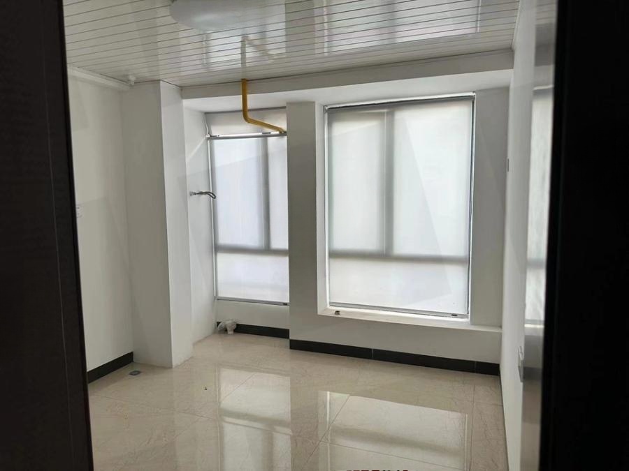 中建偶寓（中建芙蓉嘉苑）法拍房22、23、27棟376號房及屋內(nèi)兩臺空調(diào)