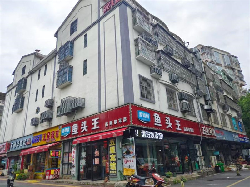 （年租15W）星沙鎮(zhèn)大塘村農(nóng)機市場10棟108室、309室、409室、14棟109—110室、309室、409室、509室